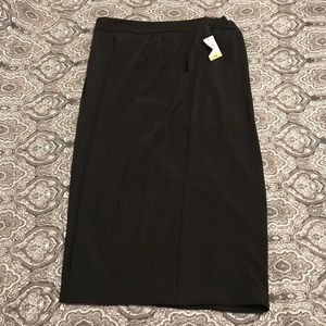 Style & Co. Capris 16W NWT